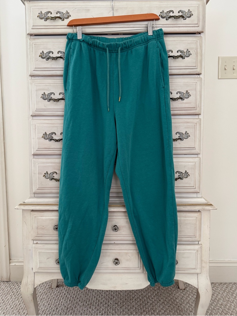 Old Navy Green Pocketed Sweatpants